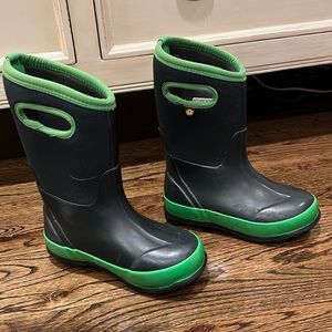 Bogs Kids Insulated Winter Boots Size 13